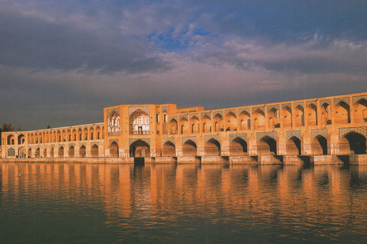 جاهای دیدنی اصفهان و شیراز
