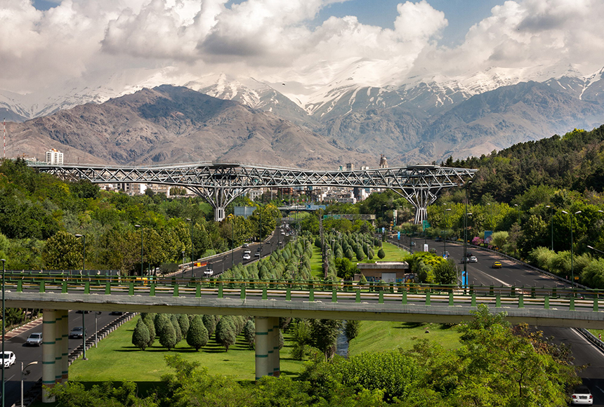 بزرگترین پل غیر خودرویی ایران