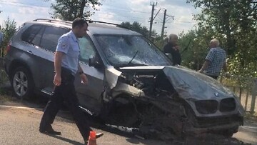 تصاویر هولناک از تصادف وحشتناک خودروی «بی ام و» با خودروی پلیس / فیلم