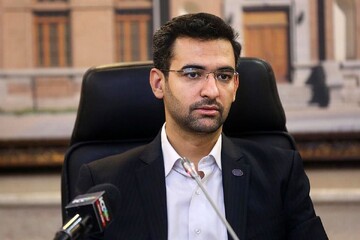واکنش کنایه آمیز آذری جهرمی به ادعای ساخت ماهواره خیام در دولت رئیسی