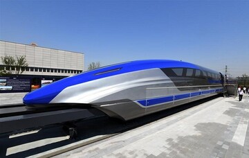 قطار معلق در چین ساخته شد!