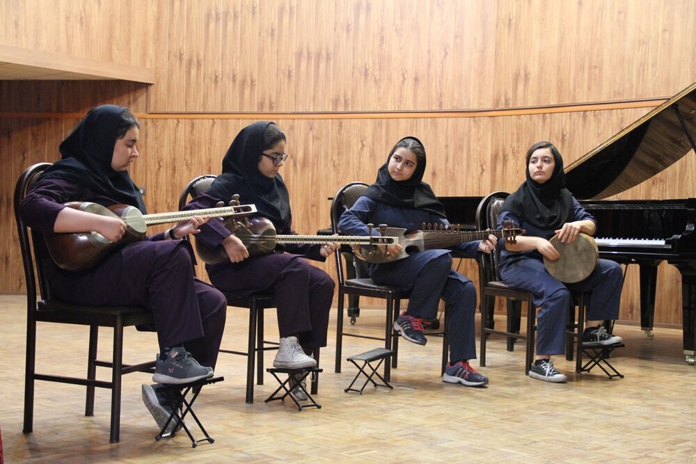 حذف رشته موسیقی برای دختران دانشآموز در شیراز