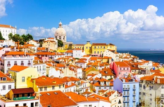 ۴ نمونه از بهترین مکان‌های دیدنی پرتغال + عکس