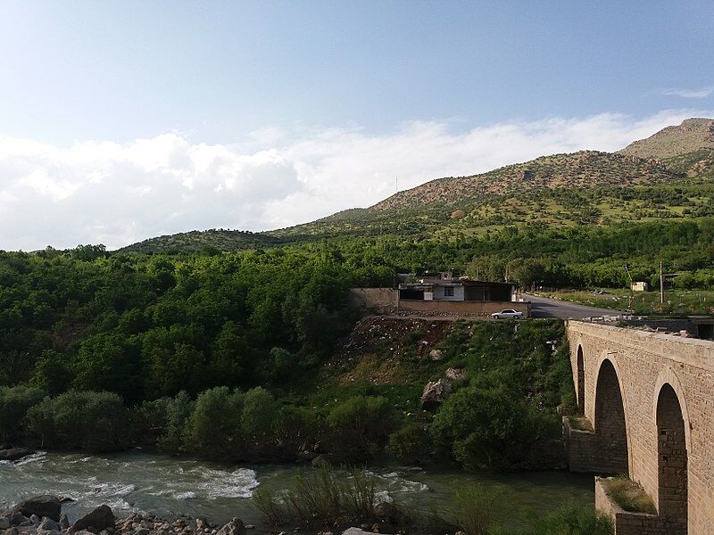 آبشار کاکارضا قطب گردشگری ایران در لرستان