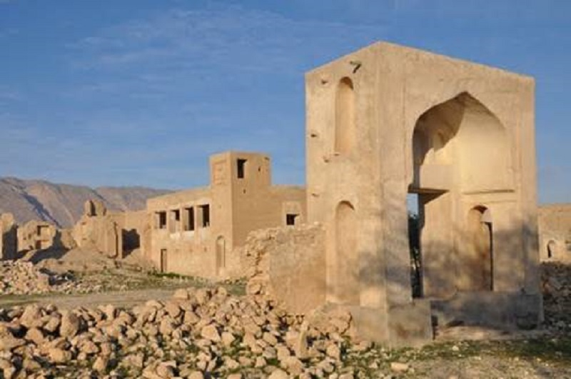 شهرستانی با بناهای قاجاری در هرمزگان 