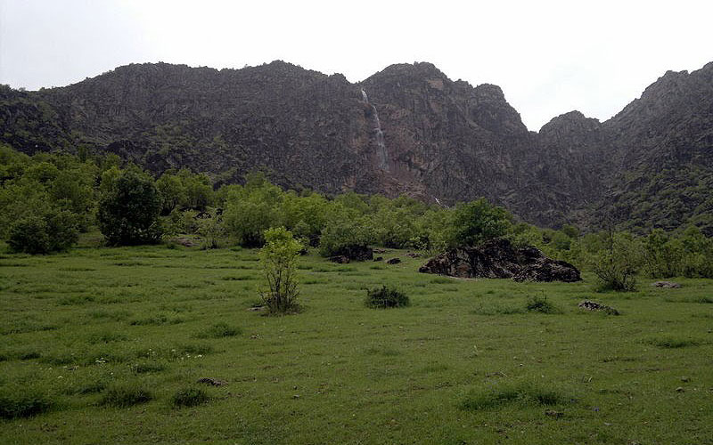 بلندترین آبشار ایران در لرستان