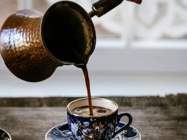 نکات مهم برای دم کردن قهوه ترک خوشمزه و اصیل +طرز تهیه / فیلم