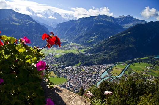 ۴ منطقه گردشگری بهشتی در سوئیس + عکس