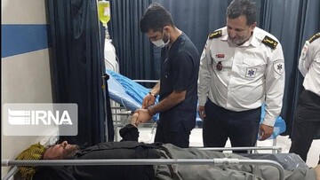 انتقال پنج مصدوم تصادف در جاده بصره - کربلا به بیمارستان ولیعصر(عج) خرمشهر