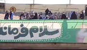 لحظه حضور بانوان در ورزشگاه آزادی برای بازی استقلال و نساجی / فیلم