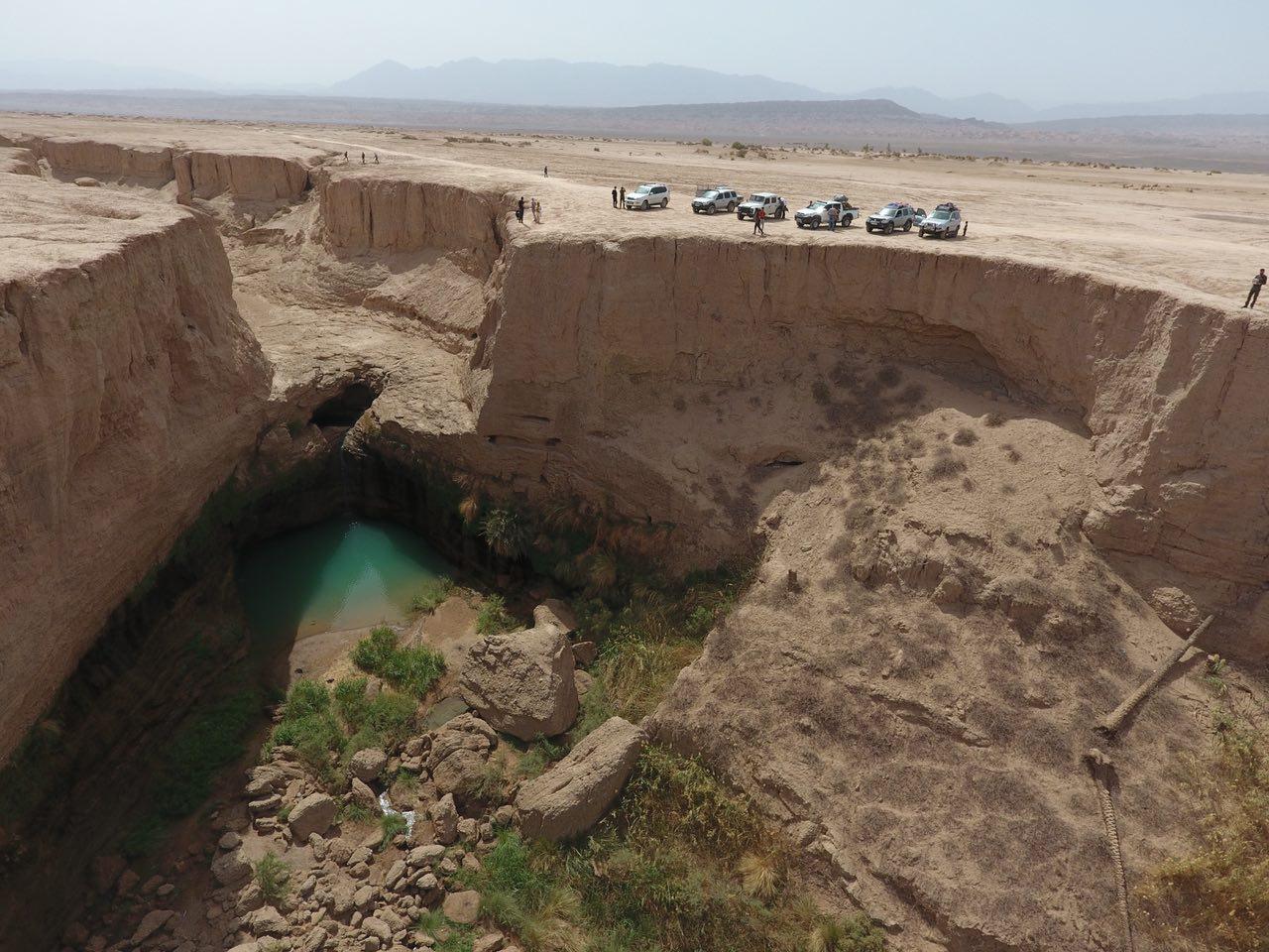 آبشاری با وسعت ۶۰۰ مترمربع در استان کرمان 