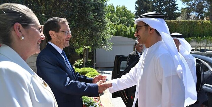 اولین دیدار وزیر خارجه امارات با رئیس رژیم صهیونیستی