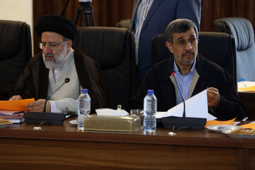 حکم عضویت محمود احمدی‌نژاد در مجمع تشخیص تمدید می‌شود؟
