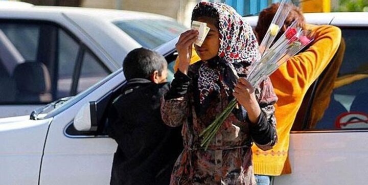 درآمد میلیونی روزانه کودکان کار در بالای شهر تهران + فیلم