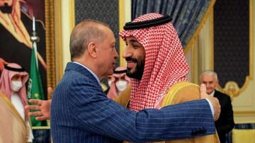 دیدار بن سلمان با مسوولان ترکیه‌ای در جده