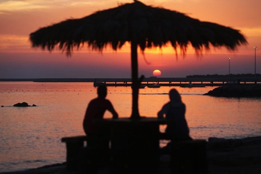 ساحل مرجان کیش در شب