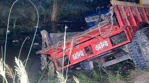 تصادف هولناک یک تراکتور در هند / ۲۶ نفر کشته شدند
