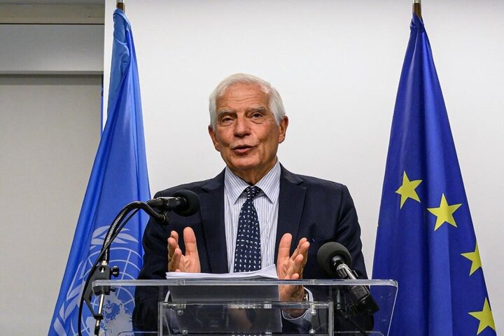 اظهارات عجیب بورل:  دیپلمات‌های اتحادیه اروپا احمق و تنبل هستند