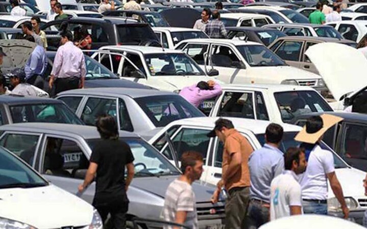 قیمت کارخانه‌ای خودرو افزایش می یابد؟