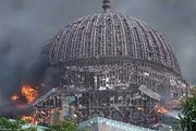 مسجد جامع اندونزی آتش گرفت + فیلم