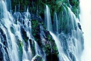 آبشاری با ارتفاع ۱۰۰ متر در قلب نور