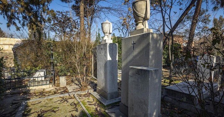 قبرستان عجیب مسیحیان در جنوب تهران | قبرستان تاریخی دولاب در کجا قرار دارد؟ + عکس
