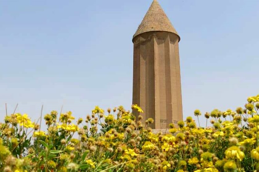 برجی افسانه ای در گلستان