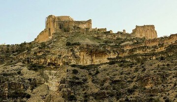 قلعه‌ای گمنام از دوره ساسانی در کبودرآهنگ + عکس