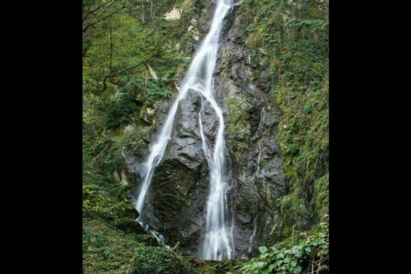 آبشاری با ارتفاع ۸۱ متر در کردکوی 