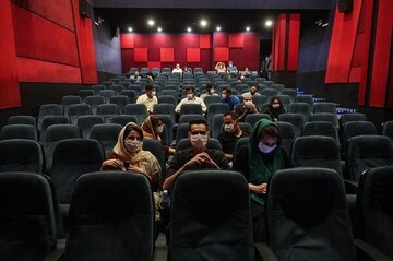 ریزش عجیب آمار تماشاگران سینماهای کشور