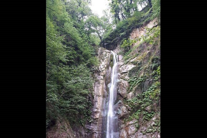 آبشاری با ارتفاع ۴۰ متری در کردکوی 