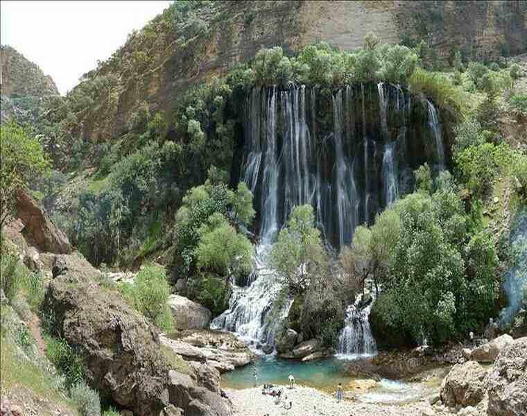 سفری مجازی به آبشار اسطرخی در شیروان 