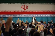 رهبر انقلاب: آمریکا کاملاً آسیب‌پذیر است / آمریکا بابی‌شرمی میگویند ما طرف‌دار ملت ایرانیم!