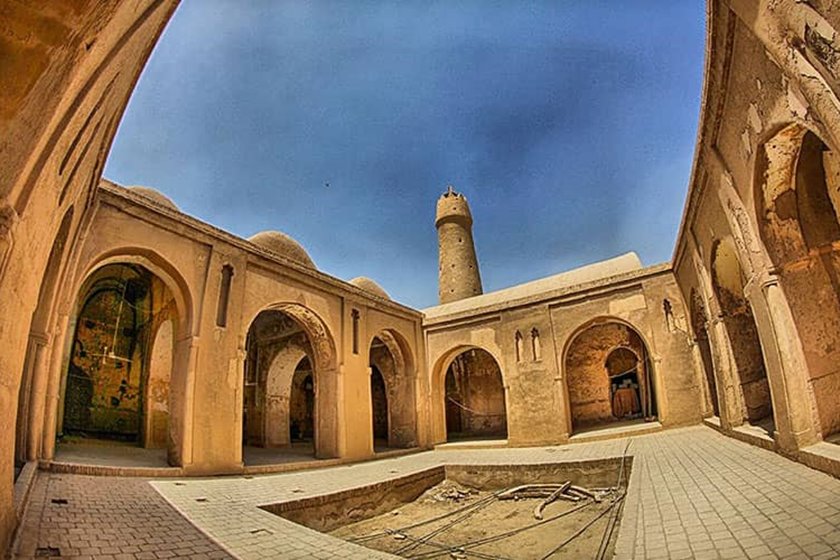 فهرج ؛ مسجدی با قدمت ۱۴۰۰ سال در دل فهرج 