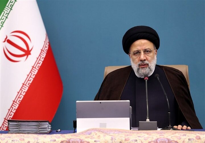 رئیسی: آمریکایی‌ها و دشمنان دنبال ناامن کردن ایران هستند / امروز ایران و شهرهای مختلف ما امن هستند