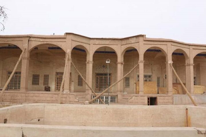 عمارت باقری ؛ بنایی با قدمت قاجاری در دل رفسنجان 