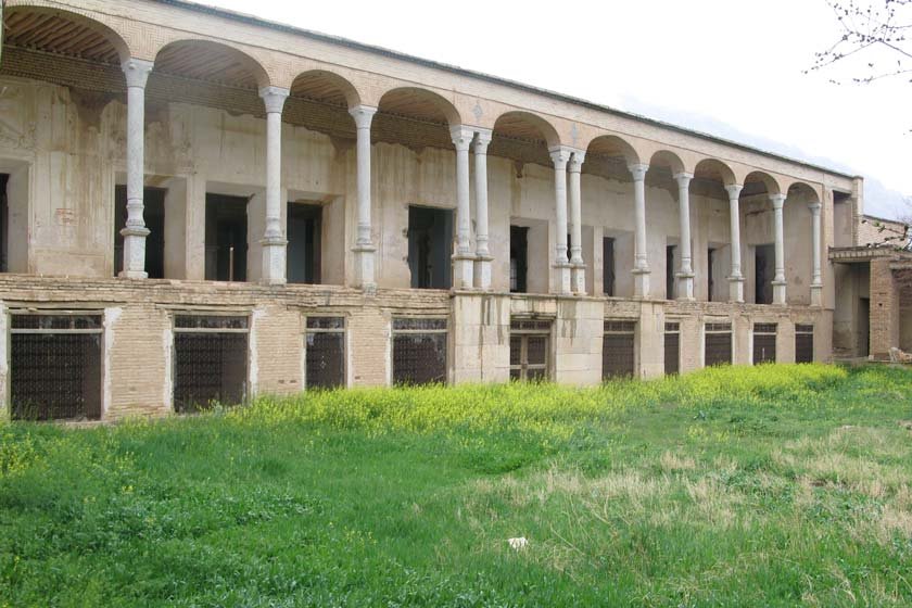 قلعه سورک ؛ بنایی تاریخی در دل شهرکرد 