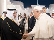 گفت و گوی پاپ فرانسیس با ولیعهد بحرین