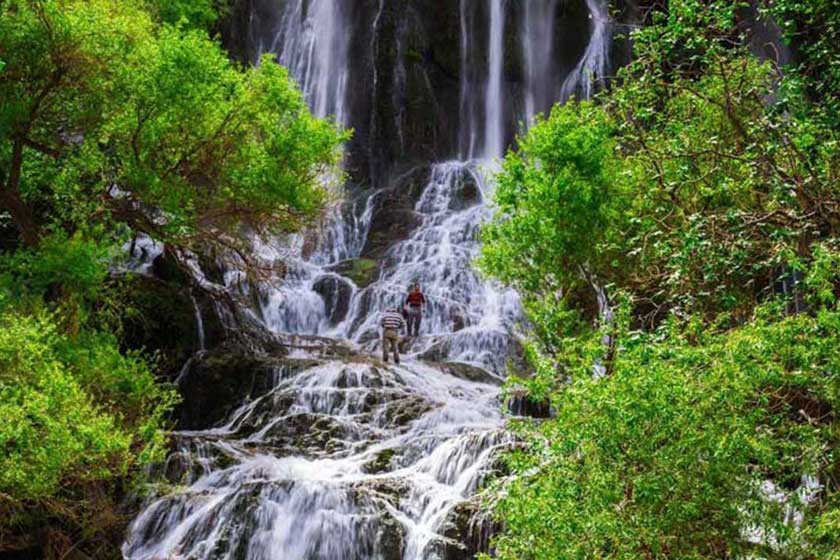 شوی؛ یکی از اعجاب انگیزترین آبشارهای ایران