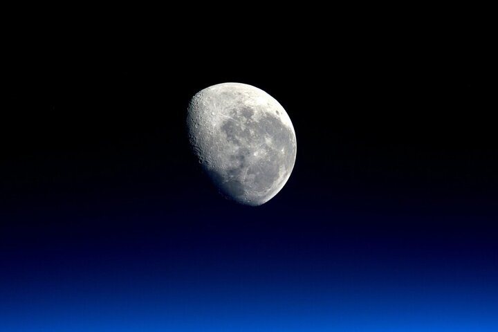 ساخت کشتی نوح در کره ماه | کره ماه مقصد بعدی انسان ها در آینده نزدیک + تصاویر