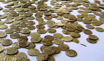 کشف ۴۴ سکه‌ عتیقه در ورامین