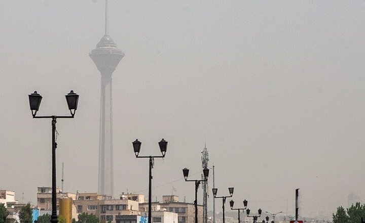 ادامه آلودگی هوا در تهران / این افراد از خانه خارج نشوند
