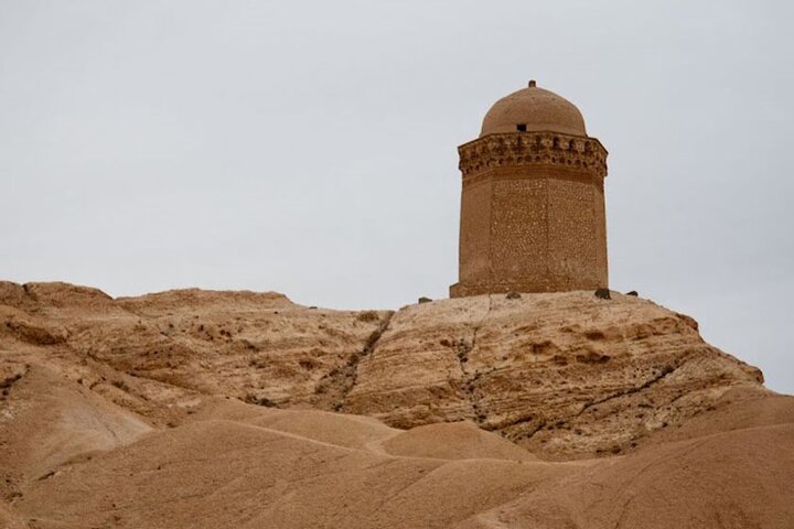 نگاهی کوتاه به سرگذشت گنبد عالی ابرکوه