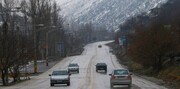 بارش برف و باران در جاده چالوس / پلیس راه: احتمال سقوط سنگ و بهمن در جاده چالوس
