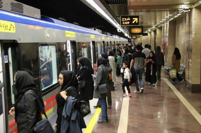 واکنش روابط عمومی مترو تهران به اعتراض آقایان به خانم‌ها