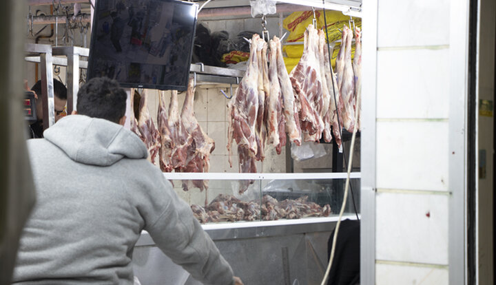 وضعیت گوشت قرمز در بازار / هر ایرانی سالانه چقدر گوشت مصرف می کند؟