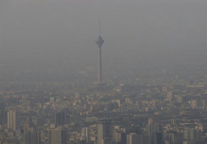 هشدار درباره تداوم آلودگی هوا در تهران / توصیه مهم: از ترددهای غیر ضروری بپرهیزید