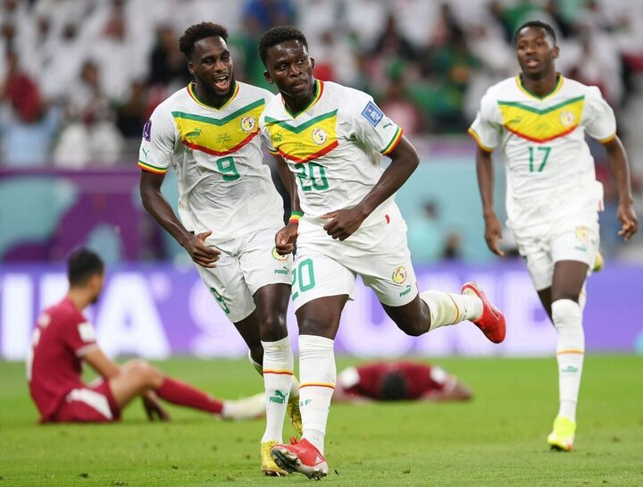خلاصه دیدار سنگال ۳ - ۲ قطر | خداحافظی تلخ میزبان + فیلم