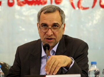 وزیر بهداشت: در تولید واکسن کرونا خودکفا شده‌ایم / واکسن کرونا برای تمام اتباع خارجی در ایران رایگان است