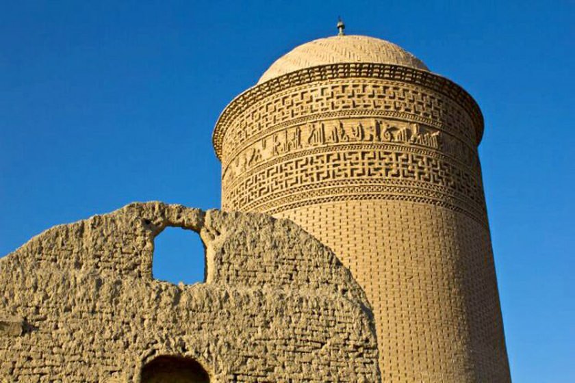 سفری به دومین برج کهن ایران